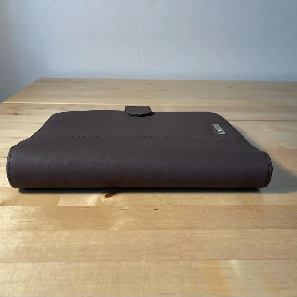 Day Runner Nylon Organizer Binder